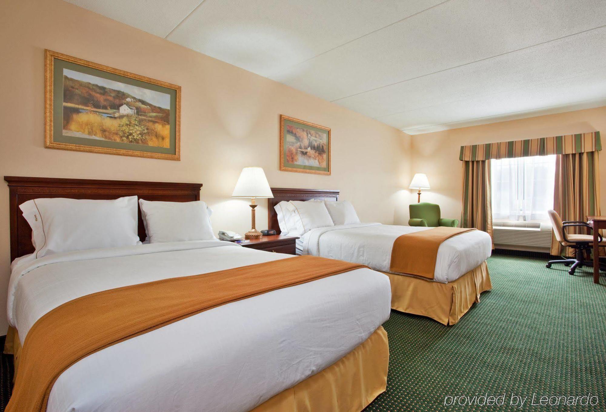 Holiday Inn Express Mount Pleasant- Scottdale, An Ihg Hotel Kültér fotó